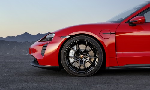 Gratis Porsche Taycan update brengt nieuwe functies ook naar huidige modellen