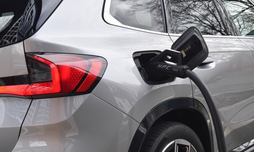 'Accupakket elektrische auto gaat langer mee dan brandstofauto' 'Accupakket elektrische auto gaat langer mee dan brandstofauto'