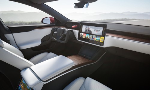 Elon Musk geeft Tesla-rijders cadeaus met de Tesla Holiday Update Elon Musk geeft Tesla-rijders cadeaus met de Tesla Holiday Update