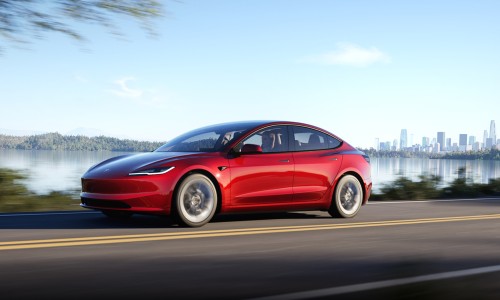 Verrassing: Tesla Model 3 compleet vernieuwd en instappen kan nog dit jaar!