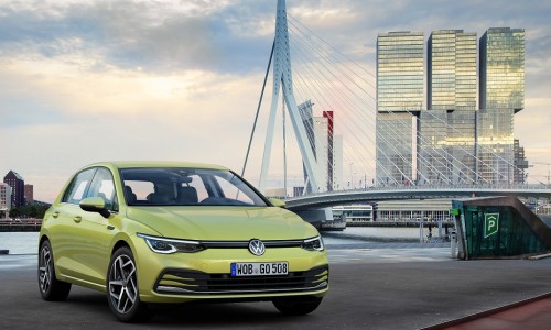 Nieuwe Volkswagen Golf 8 doet alles digitaal, is toch een beetje elektrisch