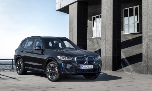 BMW iX3 (2021) voortaan met nieuwe neus en M Sportpakket BMW iX3 (2021) voortaan met nieuwe neus en M Sportpakket