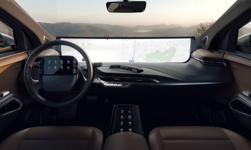 Deze elektrische auto van Byton is een zelfrijdende bioscoop met vijf schermen