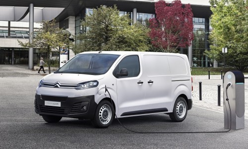 'Een op de drie ondernemers stapt over op elektrische bedrijfswagen' 'Een op de drie ondernemers stapt over op elektrische bedrijfswagen'