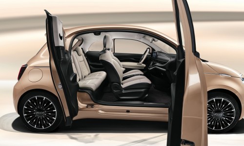 Fiat 500e krijgt een lagere vanafprijs en variant met extra deurtje Fiat 500e krijgt een lagere vanafprijs en variant met extra deurtje