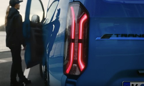 Slimme functie in Ford bedrijfswagens bespaart chauffeurs kostbare tijd Slimme functie in Ford bedrijfswagens bespaart chauffeurs kostbare tijd