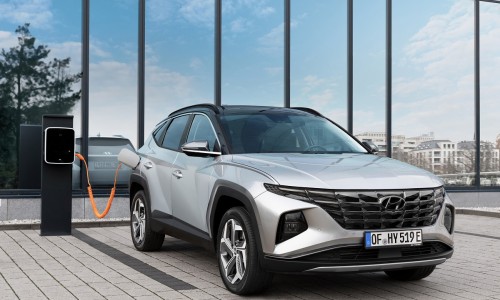 Hyundai presenteert gloednieuwe Tucson Plug-in Hybrid met 50 km actieradius