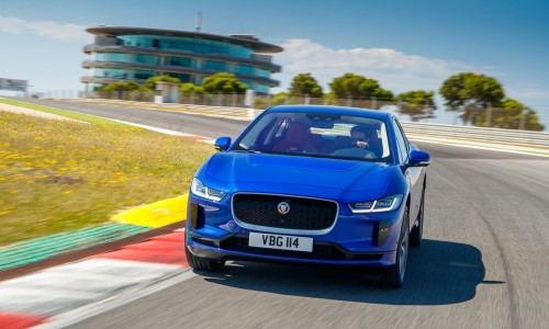 Jaguar I-Pace na gelijkspel tóch Auto van het Jaar 2019