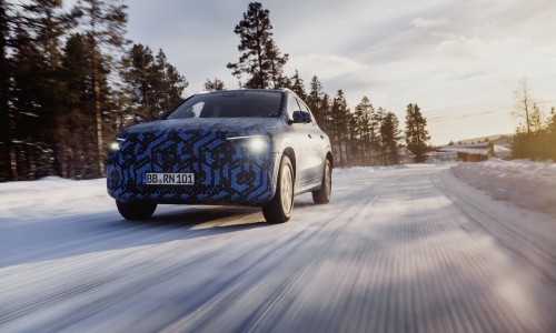 Elektrische Mercedes-Benz EQA (2020) mag alvast buitenspelen