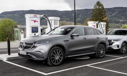 Dit is waar de Mercedes EQC een voorsprong pakt op Tesla Dit is waar de Mercedes EQC een voorsprong pakt op Tesla