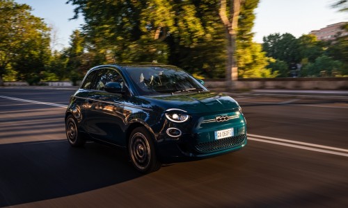 Helemaal prima: elektrische Fiat 500 nu ook te bestellen als hatchback Helemaal prima: elektrische Fiat 500 nu ook te bestellen als hatchback