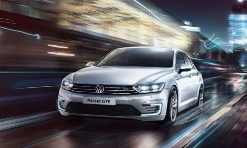 Video: Volkswagen Passat GTE Connected Series in actie