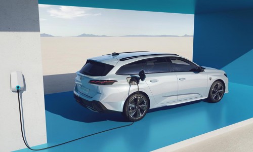 Officieel: dit is de elektrische Peugeot e-308!