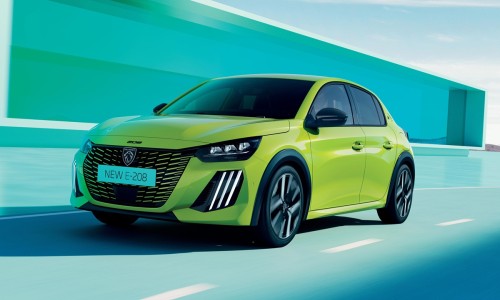 Nieuwe elektrische Peugeot e-208: meer actieradius én prijzen omlaag