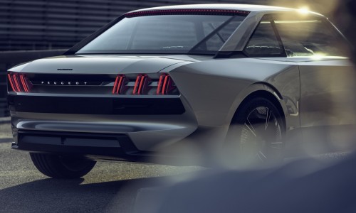 Video: Peugeot e-Legend in actie. Volledig elektrisch en zelfrijdend!