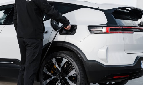 Bespaar op de stroomrekening met de nieuwe Polestar thuislaaddienst Bespaar op de stroomrekening met de nieuwe Polestar thuislaaddienst
