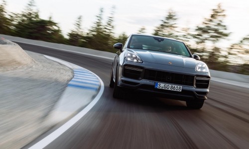 Elektrische Porsche Cayenne verschijnt in 2026