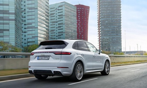 De Porsche Cayenne E-Hybrid is terug en sterker dan ooit, bestel hem nu!