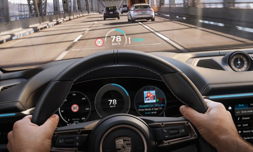 Binnenkort zelf schakelen in de elektrische Porsche Taycan?