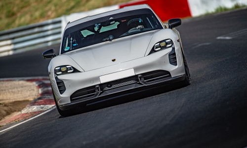Porsche Taycan pakt het Nürburgring record terug van Tesla