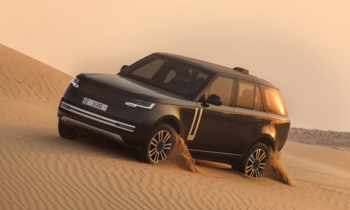 Range Rover Electric (2025) laat zich zien: ultieme tests in de woestijn Range Rover Electric (2025) laat zich zien: ultieme tests in de woestijn