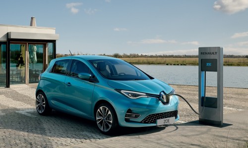 Vernieuwde Renault Zoe heeft meer elektrisch rijbereik én laadmogelijkheden Vernieuwde Renault Zoe heeft meer elektrisch rijbereik én laadmogelijkheden