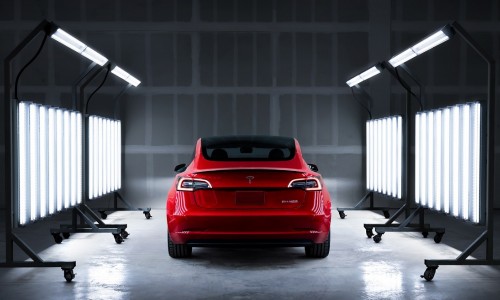 'Tesla auto's binnenkort in nieuwe kleuren beschikbaar'