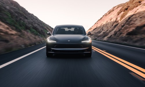 Vernieuwde Tesla Model 3 is EV van het Jaar 2024