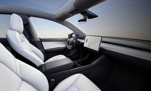 Bizar: 'De Tesla Model Y mocht geen stuur hebben van Elon Musk' Bizar: 'De Tesla Model Y mocht geen stuur hebben van Elon Musk'