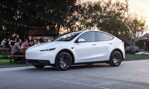 Nieuwe Tesla Model Y Standard maakt de auto nog voordeliger om te leasen