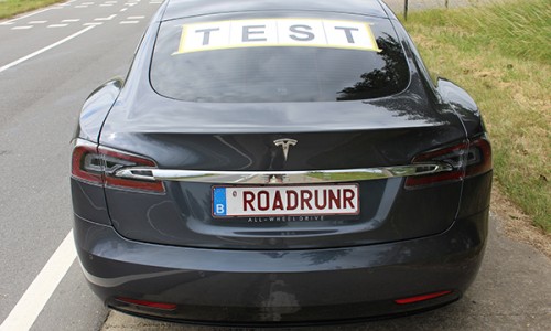 Tesla Model S actieradius record gebroken in België. 900+ km zonder opladen! Tesla Model S actieradius record gebroken in België. 900+ km zonder opladen!