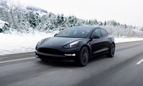Elektrisch rijden in de winter? De warmtepomp van Tesla biedt meer range
