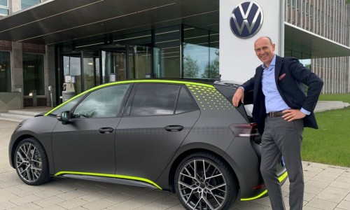 Volkswagen ID X: bliksemsnel prototype met ruim 300 pk onthuld Volkswagen ID X: bliksemsnel prototype met ruim 300 pk onthuld
