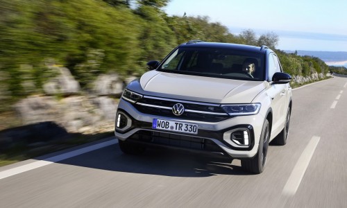Prijzen vernieuwde Volkswagen T-Roc (2022): slimmer en luxer dan ooit Prijzen vernieuwde Volkswagen T-Roc (2022): slimmer en luxer dan ooit