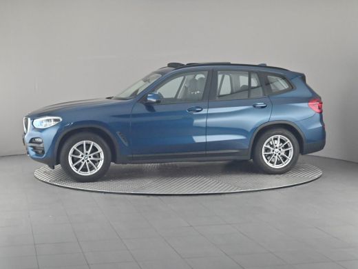BMW X3 xDrive20iA 5d ActivLease financial lease