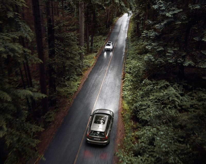 Volvo V60 2.0b4 mild hybrid Essential Edition