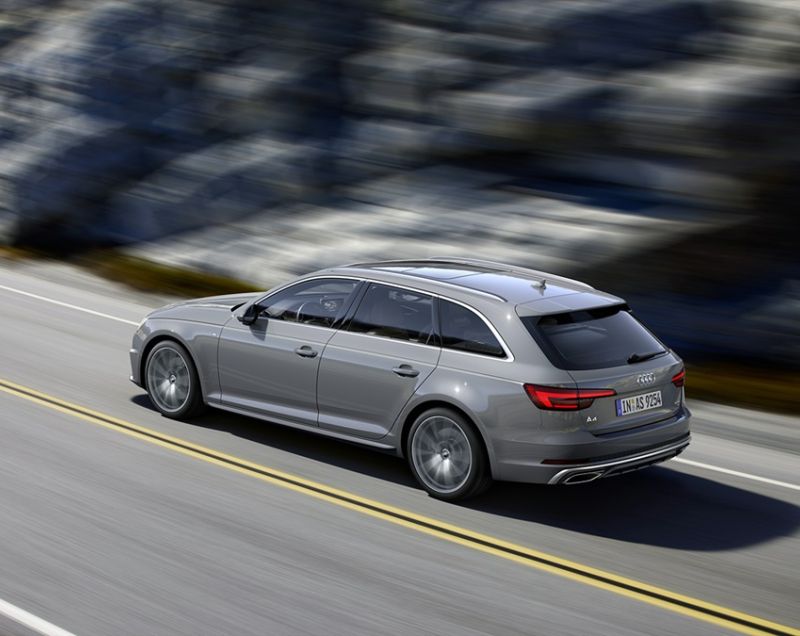 Audi A4 avant 45tfsi MHEV 265 pk quattro S edition