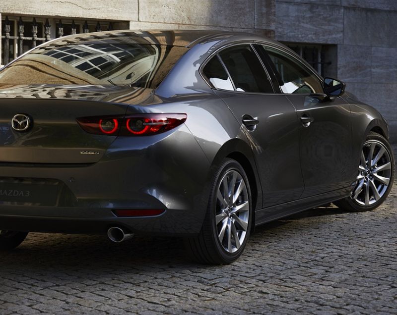 Mazda 3 Sedan 2.0 mhev skyactiv-x exclusive-line 137kW aut 