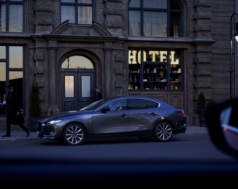 Mazda 3 Sedan 2.0 mhev skyactiv-x exclusive-line 137kW aut 