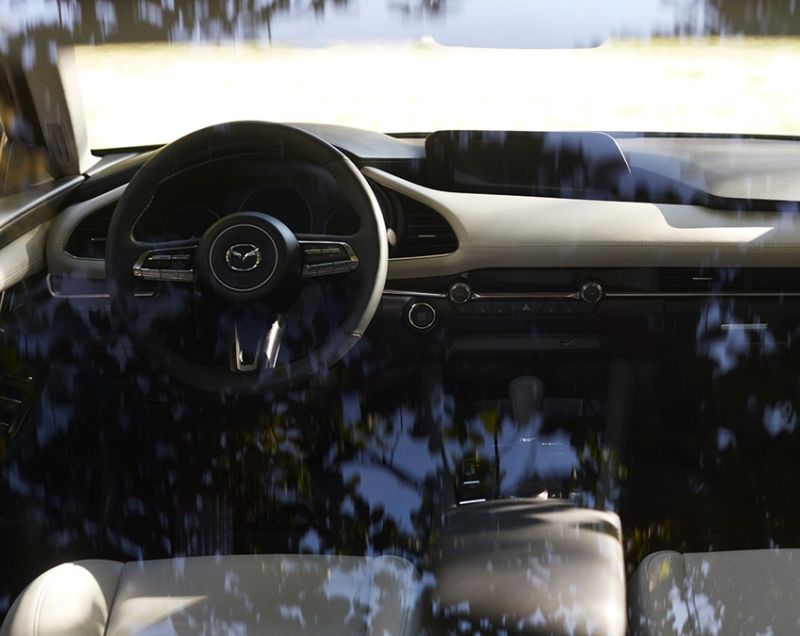Mazda 3 Sedan 2.0 MHEV E-SKYACTIV-G 122