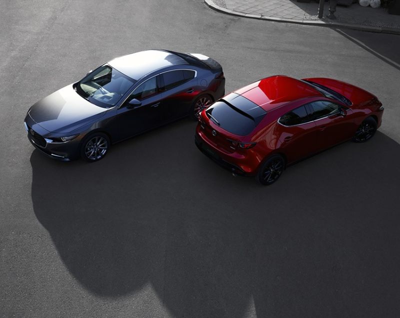 Mazda 3 Sedan 2.5 mhev skyactiv-g prime-line 103kW aut Mazda 3 Sedan 2.5 mhev skyactiv-g prime-line 103kW aut