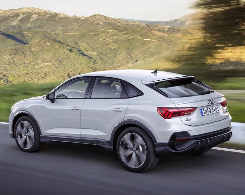 Audi Q3 sportback* 35tfsi s edition competition 110kW s-tronic aut Audi Q3 sportback* 35tfsi s edition competition 110kW s-tronic aut