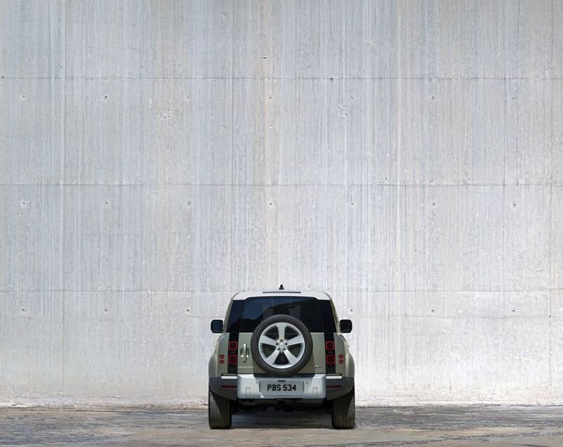 Land Rover Defender 90 d200 mhev x-dynamic se awd 147kW aut