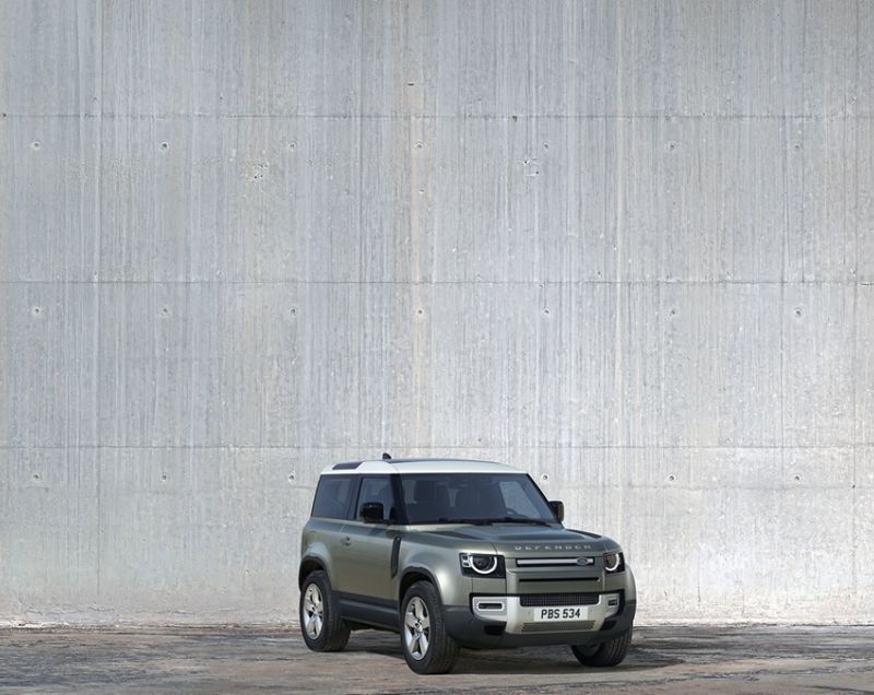 Land Rover Defender 90 d200 mhev x-dynamic se awd 147kW aut