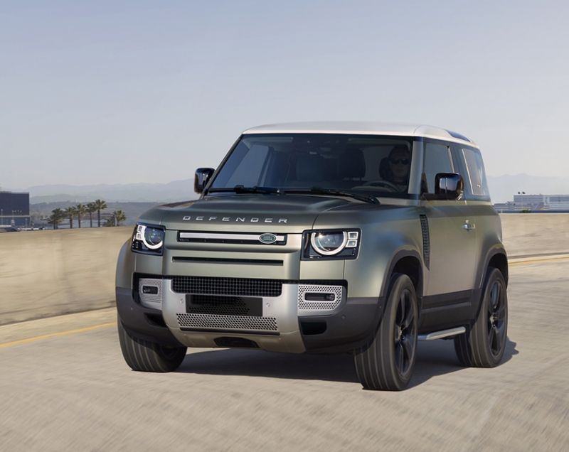 Land Rover Defender 90* d200 mhev x-dynamic se awd 147kW aut