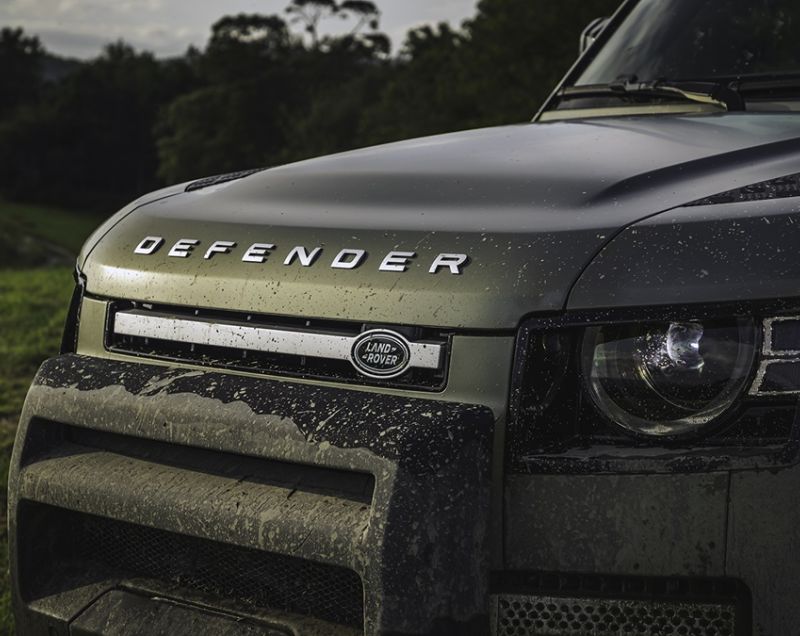 Land Rover Defender 90* d200 mhev x-dynamic se awd 147kW aut