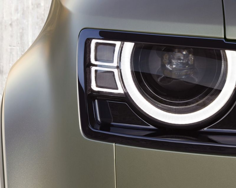 Land Rover Defender 90* d200 mhev s awd 147kW aut Land Rover Defender 90* d200 mhev s awd 147kW aut