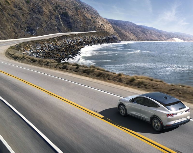 Ford Mustang Mach-E 91kWh ev rally extended range awd 358kW aut