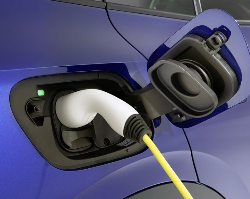 Volkswagen ID.4 77kWh 210kW Pro Business, Blue Dusk + COMFORT PAKKET PLUS