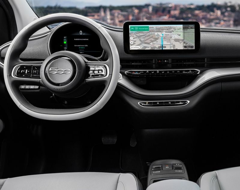 Fiat 500E Berlina 24kWh Red